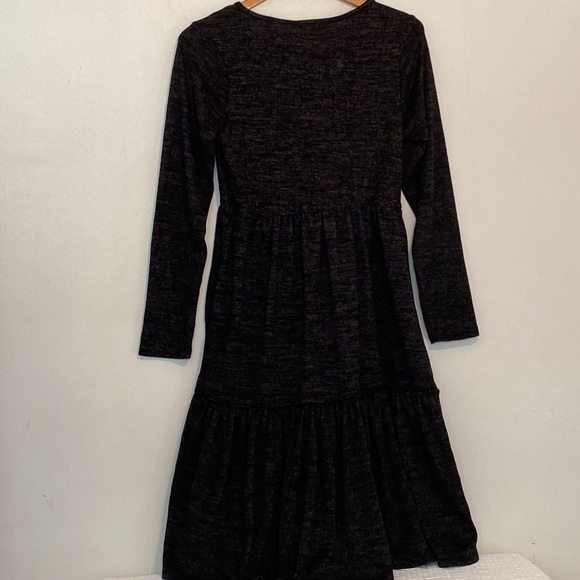 Perfect Peach Grey Heather Long Sleeved Girl's Tiered Maxi Dress size Medium - Picture 8 of 12